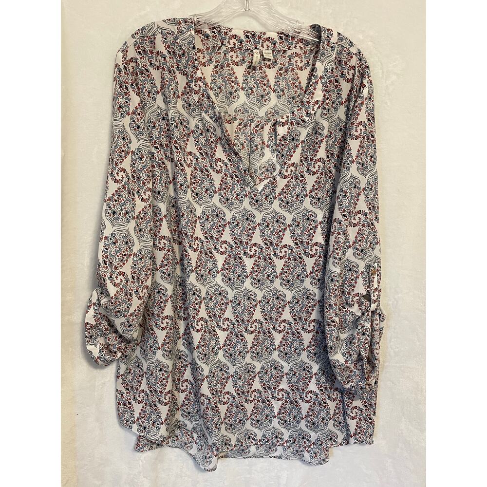 CATO Red & Light Blue V-Neckline Size 26/28W Long-Sleeve Blouse  3/4 Sleeve